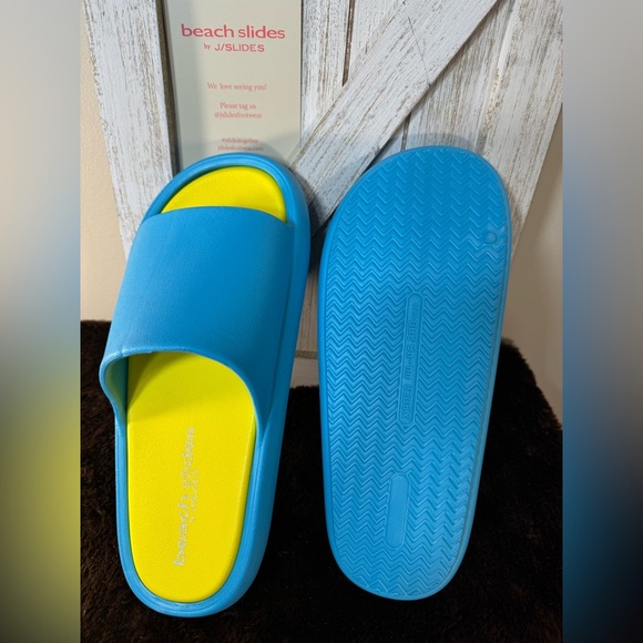 J SLIDES, SQUISH Turquoise/Yellow EVA Size 8 and 10 New in box - Picture 5 of 9